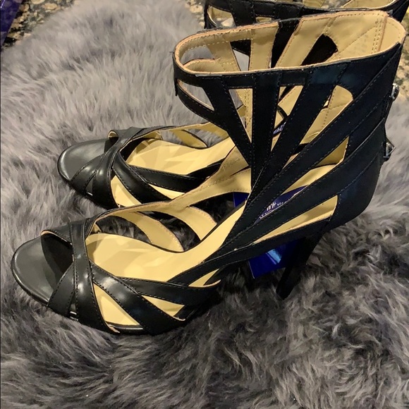 Jimmy Choo for H&M - Picture 3 of 8